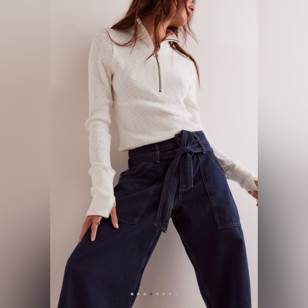 New Free People 30 We the Free Blue Jay Belted Boyfriend Jeans in Night Vision - Picture 7 of 11